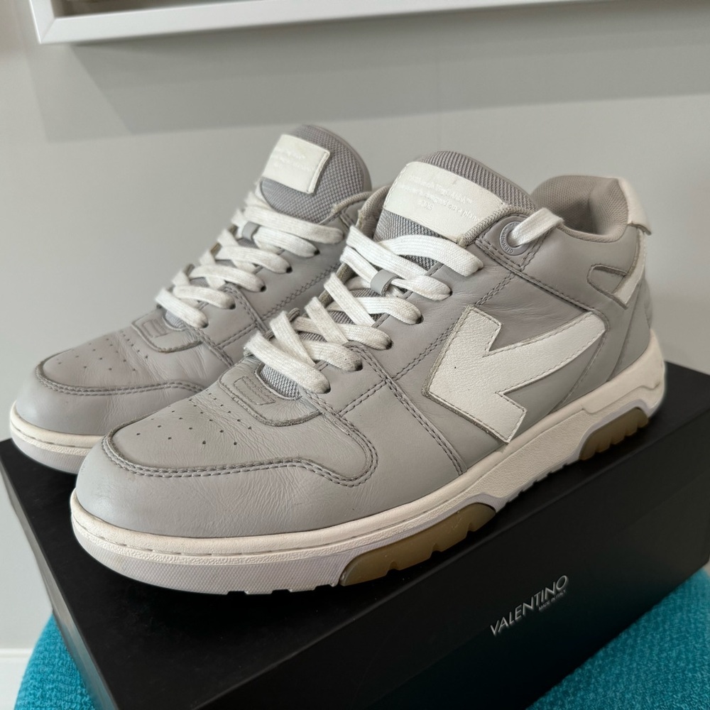 Off-White Men’s sneaker